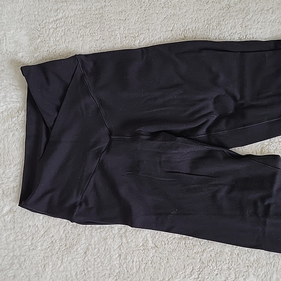 OFFLINE By Aerie Real Me High Waisted Crossover Legging - Picture 1 of 1